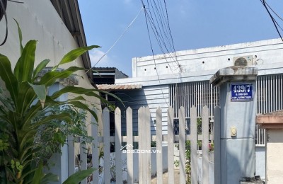 Cho thuê nhà 70m2 có sân 20m2, Bình quới thoáng mát, yên tĩnh